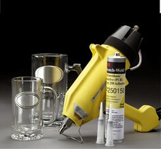 3M™ Scotch-Weld™ 灰白色PUR胶粘剂EZ250150