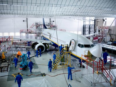 3M™ Aerospace Sealant AC-236 is carefully formulated for customers in the aerospace industry